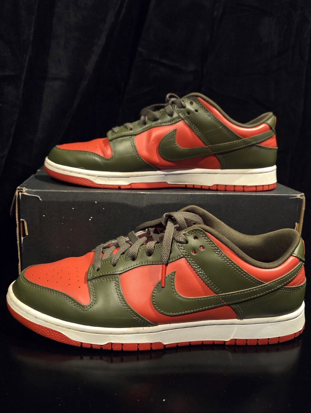 Nike Dunk Low Mystic Red Cargo Khaki